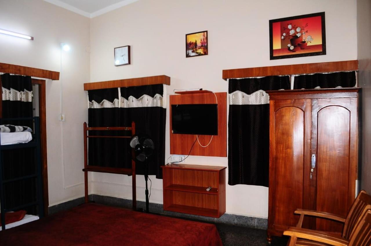 Park Corner Home Stay Coonoor Exterior foto